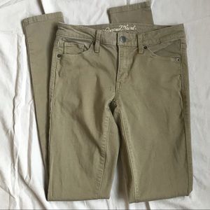 Universal Thread Tan Mid-Rise Skinny Khaki Size 2